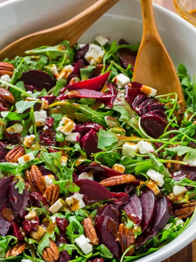 Beet Salad with Arugula and Balsamic Vinaigrette