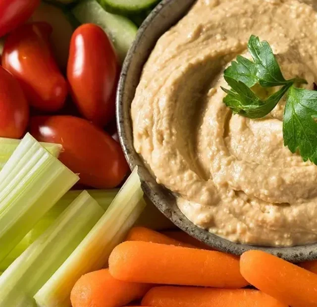 5 Easy Mediterranean Snack Ideas Rich in Vitamin B12 for People on the Go