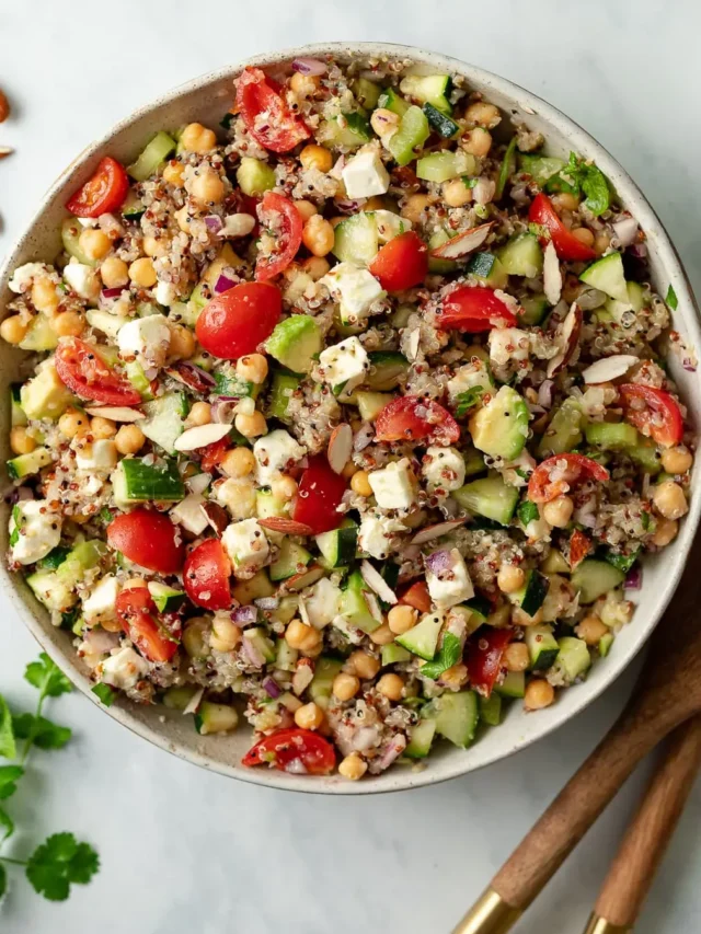 5 Easy Mediterranean-Style Snacks Packed with Vitamin B12 for the Busiest People After Work